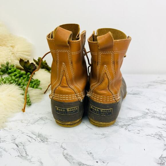 LL Bean Boots Classic 8" Duck Boot Brown Lace Up READ Size 11 women / 9 men's - Picture 3 of 5
